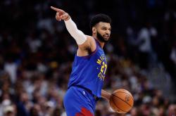 穆雷迎来二十赛季高光表现，MAD球迷沸腾！