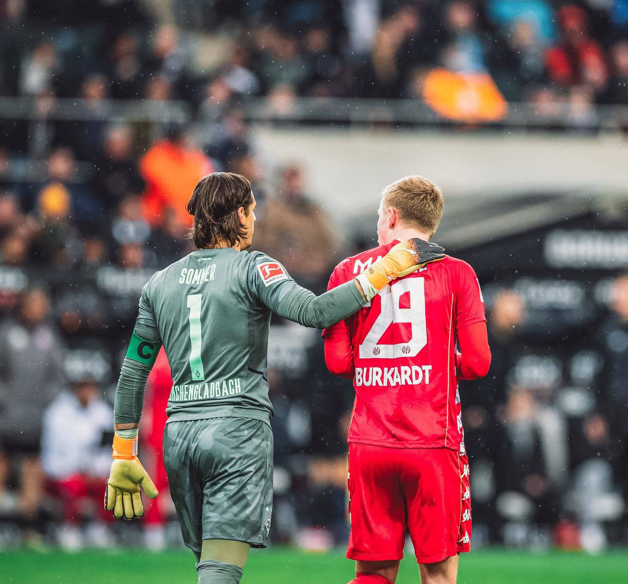 门兴格拉德巴赫遭遇主场三球惨败的简单介绍 门兴格拉德巴赫遭遇主场三球惨败的简单介绍