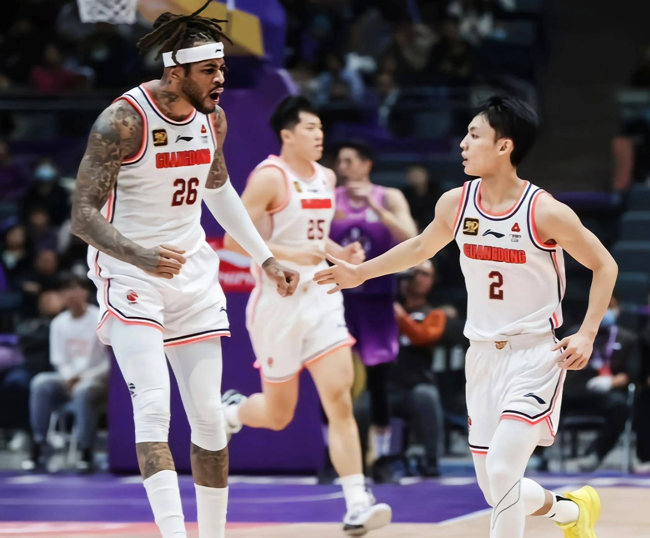 关于广东男篮客胜辽宁,保持榜首位置的信息 关于广东男篮客胜辽宁,保持榜首位置的信息