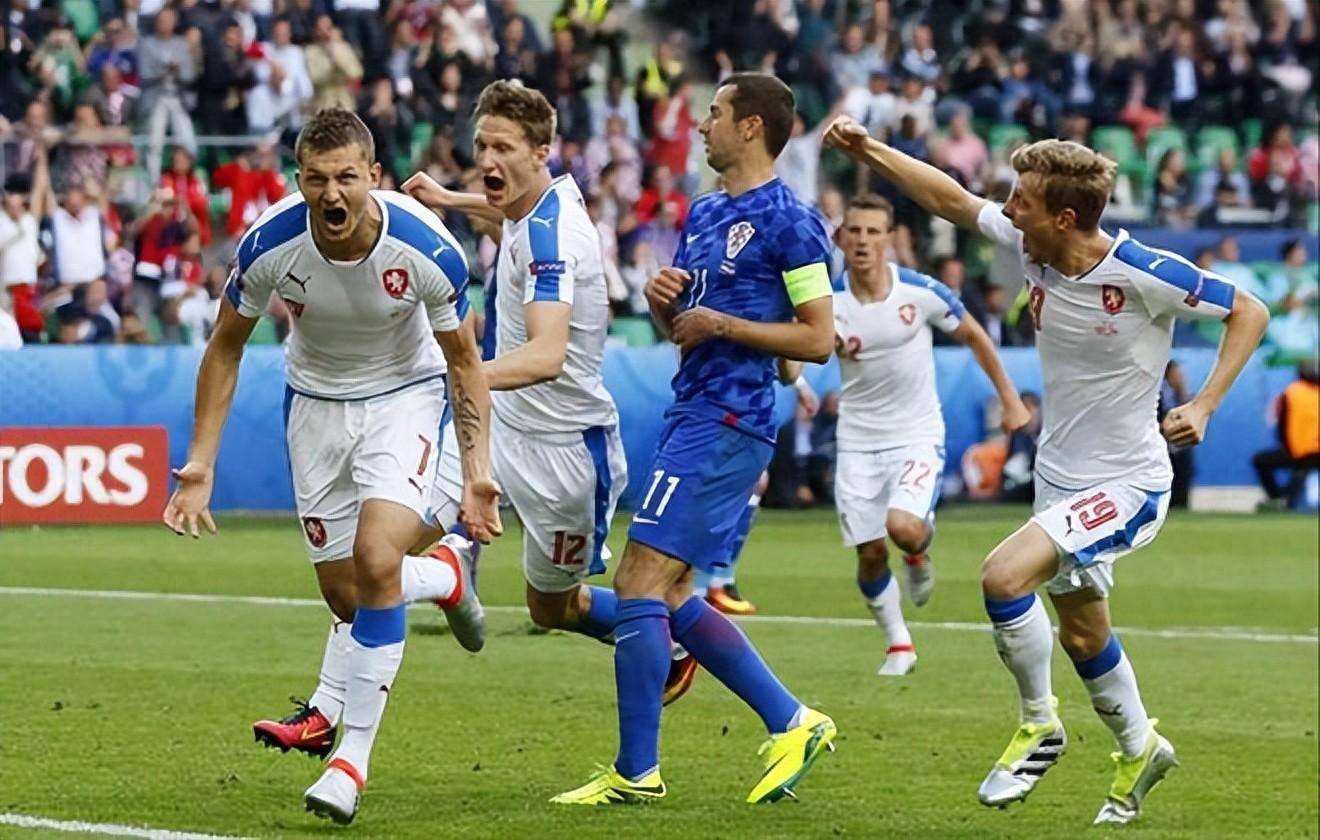 欧预赛比赛安排频繁,球员体能受到考验 欧预赛比赛安排频繁,球员体能受到考验