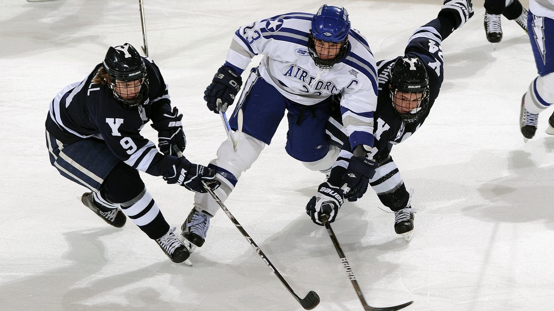 萨拉赫连续三场比赛得分超过出色防守,拜仁挑战极限!